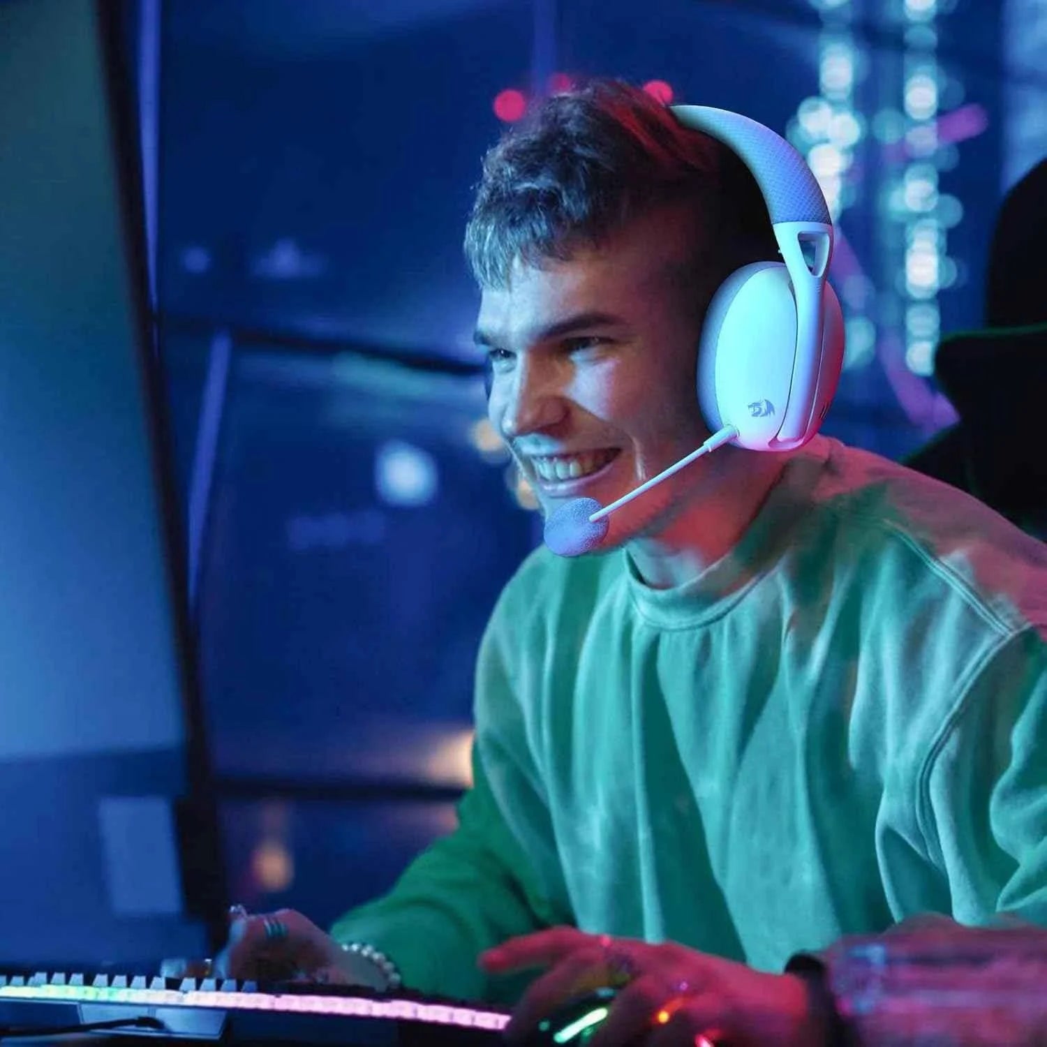Redragon h848 wireless gaming headset - lightweight design with 7.1 surround sound - audio | wireless headset