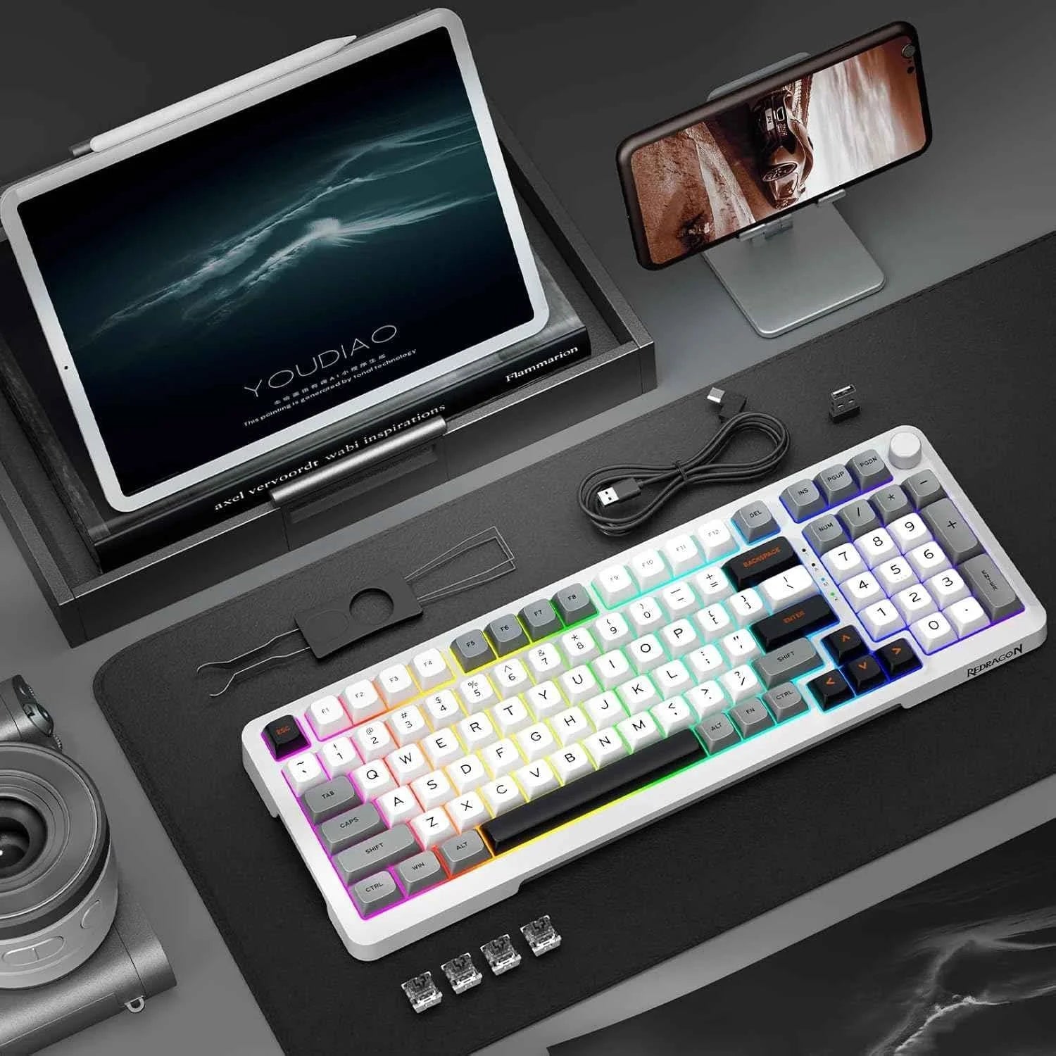 Redragon k688 wireless mechanical keyboard - 3 mode gasket mounted rgb - keyboard