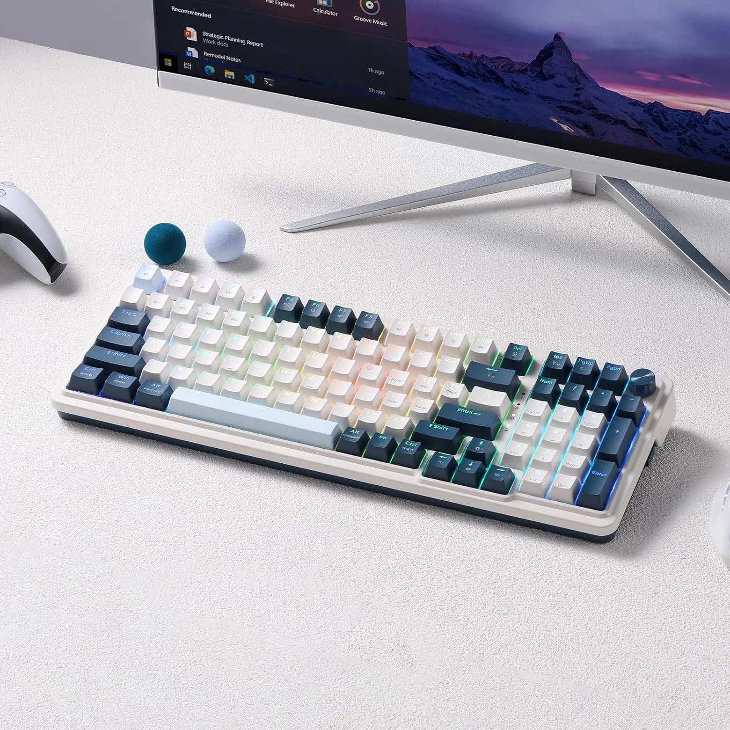 Redragon k686 pro 98 keys wireless gasket rgb gaming keyboard - gradient black - keyboard
